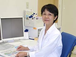 岡 悦子